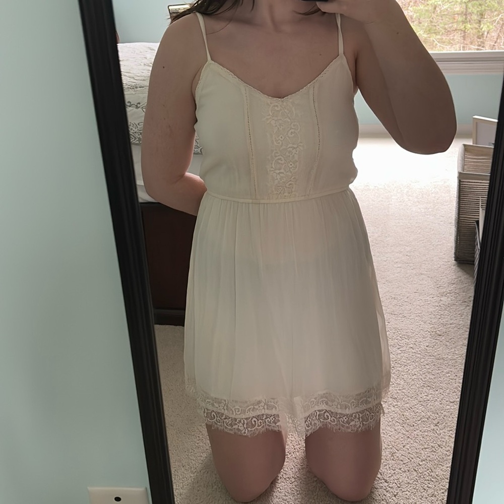 White hollister dress